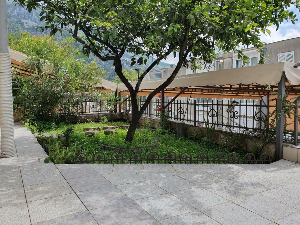 Studio Apartments Ilija Kotor Exterior photo